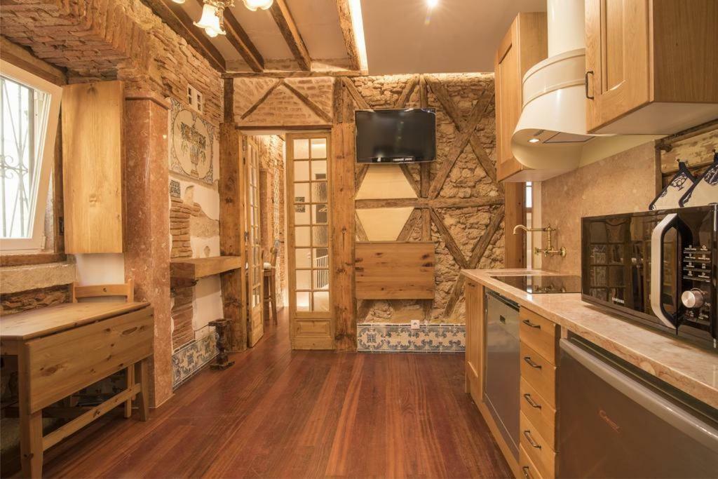 Romantic Medieval Apartment Лісабон Екстер'єр фото